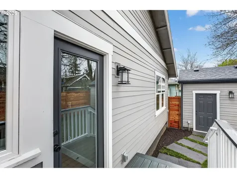 3405 NE 56th Avenue Portland OR 97213
