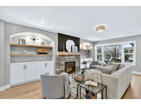 3405 NE 56th Avenue Portland OR 97213