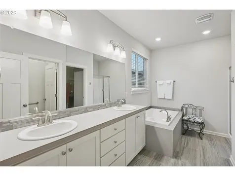 3823 S 40th Place Ridgefield WA 98642
