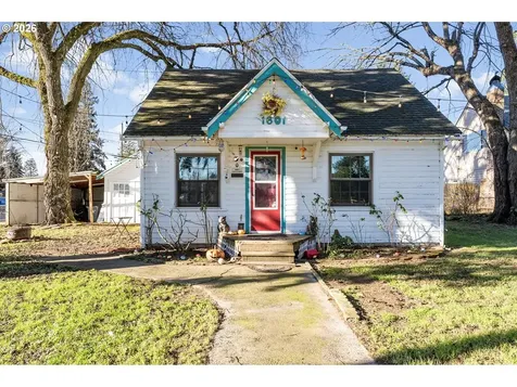 1601 SE 130th Avenue Portland OR 97233