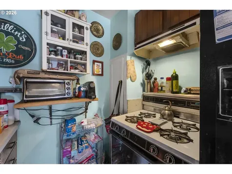 1601 SE 130th Avenue Portland OR 97233