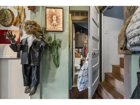 1601 SE 130th Avenue Portland OR 97233