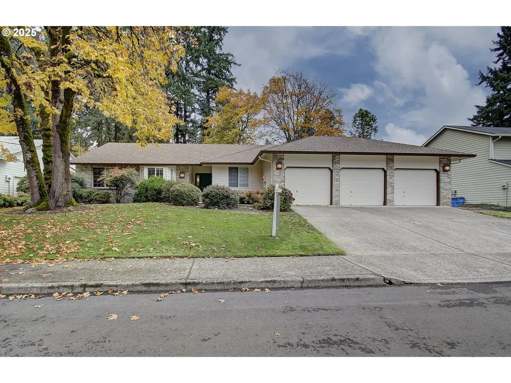 10216 SE 15th Street Vancouver WA 98664