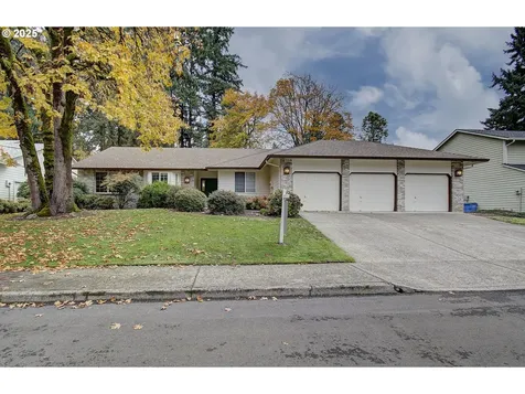 10216 SE 15th Street Vancouver WA 98664