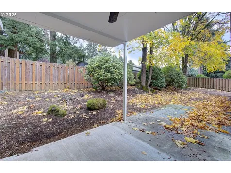 10216 SE 15th Street Vancouver WA 98664