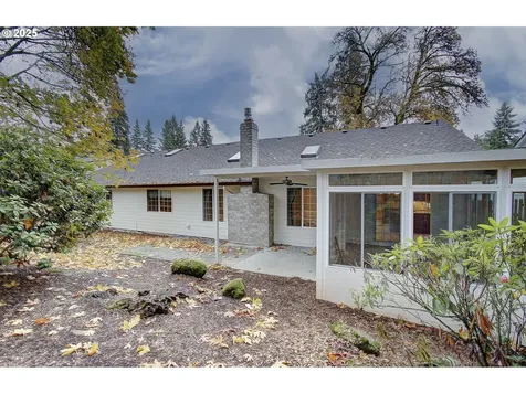 10216 SE 15th Street Vancouver WA 98664