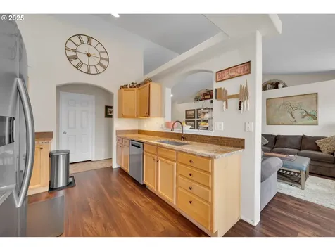 6057 Pebble Court Springfield OR 97478