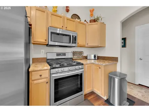 6057 Pebble Court Springfield OR 97478
