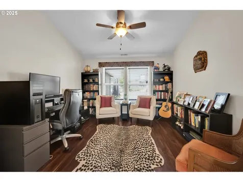 6057 Pebble Court Springfield OR 97478