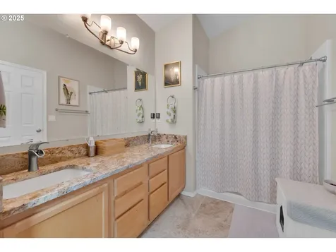 6057 Pebble Court Springfield OR 97478