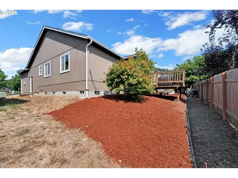 6057 Pebble Court Springfield OR 97478