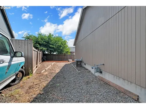6057 Pebble Court Springfield OR 97478