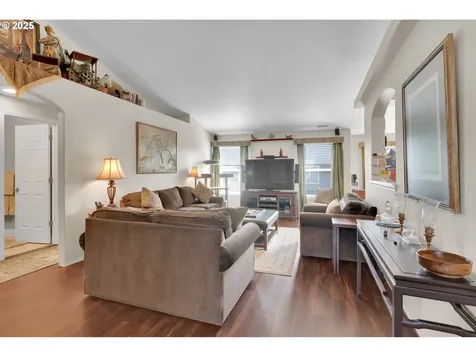 6057 Pebble Court Springfield OR 97478