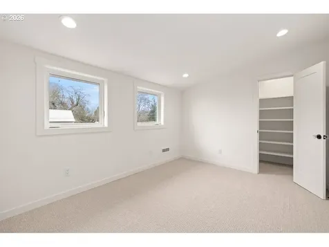 718 W 19th Street Vancouver WA 98660
