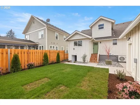 718 W 19th Street Vancouver WA 98660