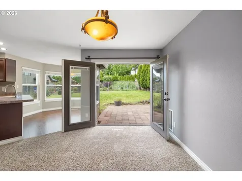 4223 SE Anderegg Drive Portland OR 97236