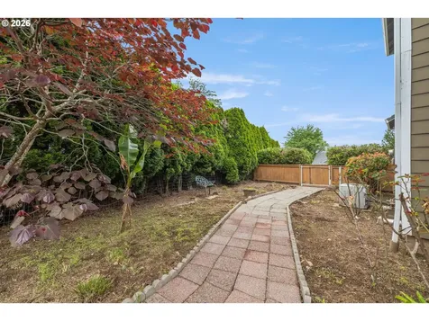 4223 SE Anderegg Drive Portland OR 97236
