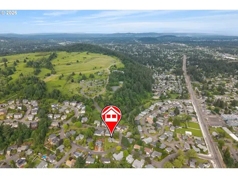 4223 SE Anderegg Drive Portland OR 97236
