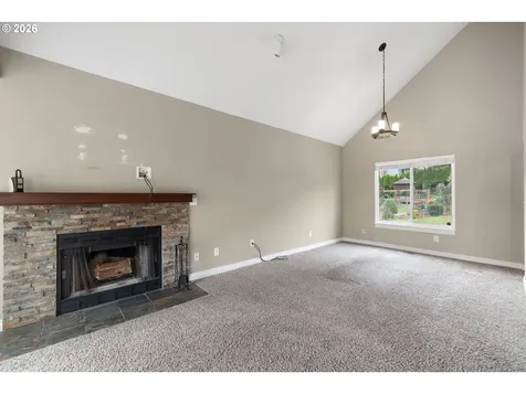 4223 SE Anderegg Drive Portland OR 97236