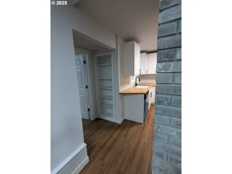 3054 NE 102nd Avenue Portland OR 97220