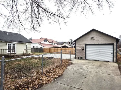 2402 N Spruce Street La Grande OR 97850