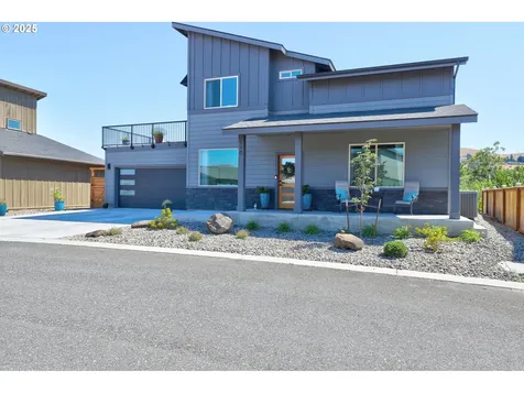 110 Southshore Avenue The Dalles OR 97058