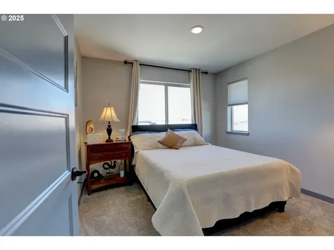 110 Southshore Avenue The Dalles OR 97058