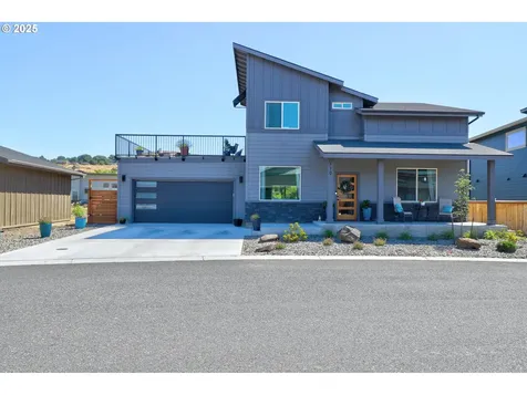 110 Southshore Avenue The Dalles OR 97058