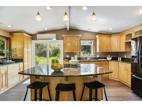 15060 SW Davis Road Beaverton OR 97007