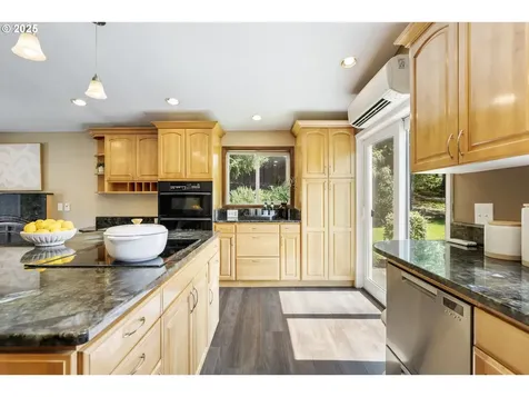 15060 SW Davis Road Beaverton OR 97007