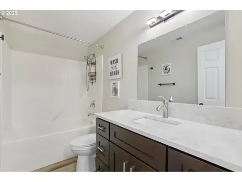 2488 SW Taylor Drive Mcminnville OR 97128