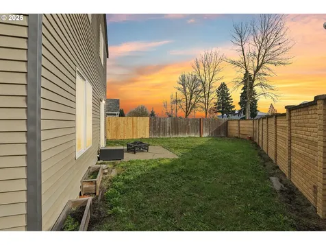 2488 SW Taylor Drive Mcminnville OR 97128