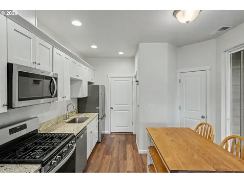 1863 SE Mulberry Avenue Dallas OR 97338