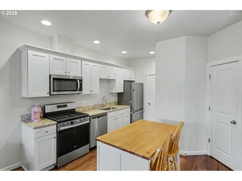 1863 SE Mulberry Avenue Dallas OR 97338