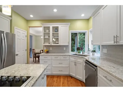 16640 SW Riverwood Place Tigard OR 97224