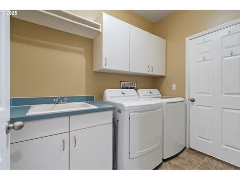 16640 SW Riverwood Place Tigard OR 97224