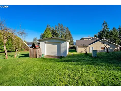4817 Laguna Avenue Westlake OR 97493