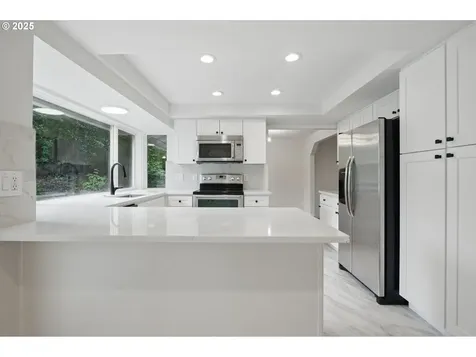 7195 SW Lara Street Portland OR 97223