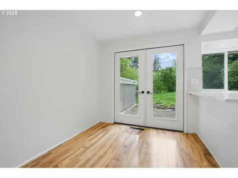 7195 SW Lara Street Portland OR 97223
