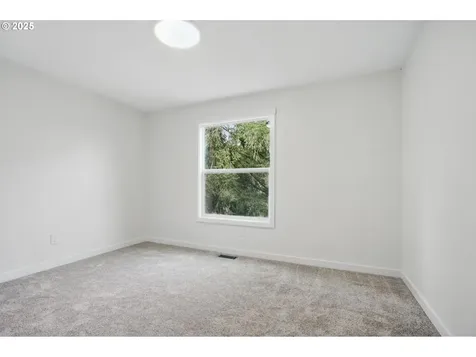 7195 SW Lara Street Portland OR 97223