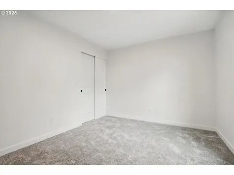 7195 SW Lara Street Portland OR 97223