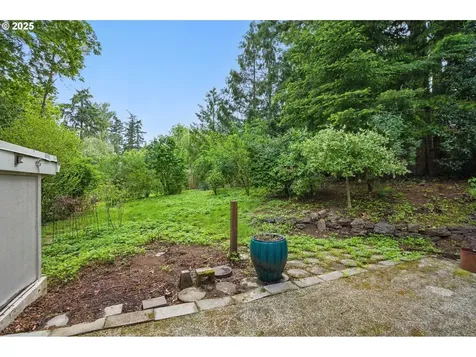 7195 SW Lara Street Portland OR 97223