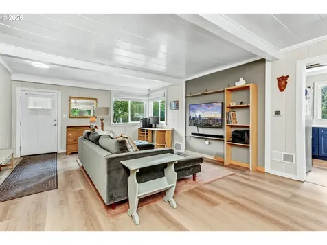 8625 SW 10th Avenue Portland OR 97219