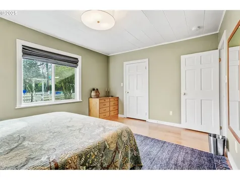 8625 SW 10th Avenue Portland OR 97219