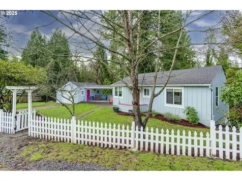 8625 SW 10th Avenue Portland OR 97219