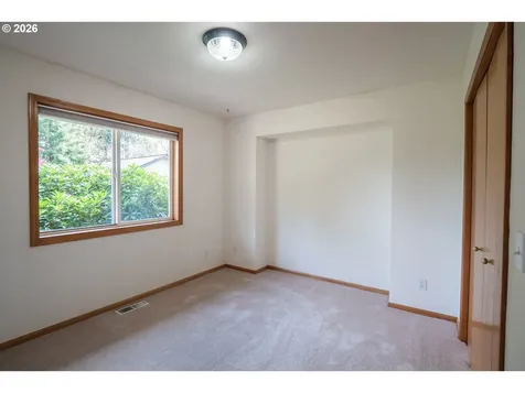4347 Wendover Street Eugene OR 97404