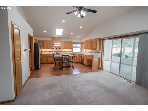 4347 Wendover Street Eugene OR 97404
