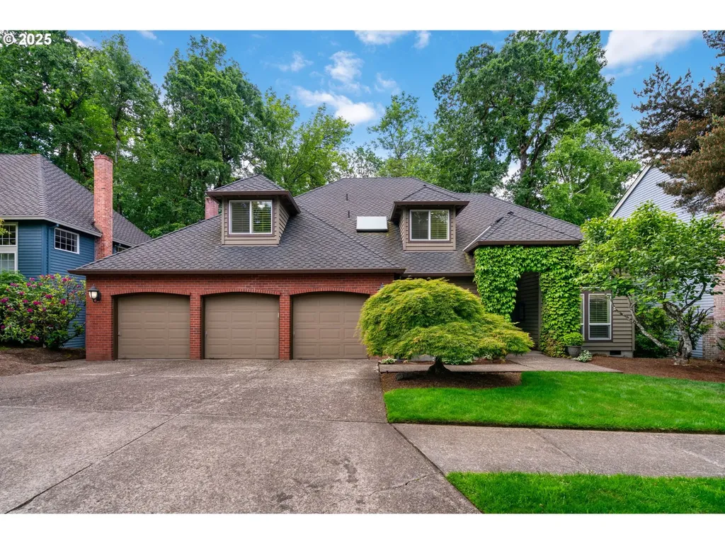 5666 Grand Oaks Drive Lake Oswego OR 97035