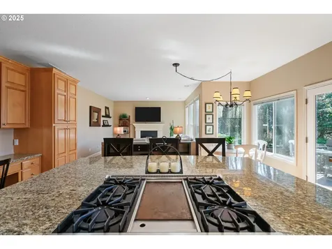 5666 Grand Oaks Drive Lake Oswego OR 97035