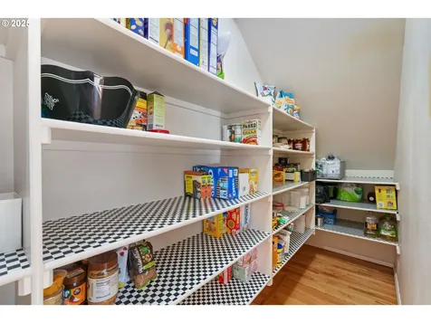 5666 Grand Oaks Drive Lake Oswego OR 97035